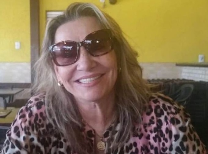 Arinete_exfuncionária